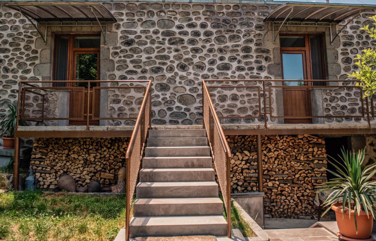 Hayi Tun Guest House Goris Eksteriør billede