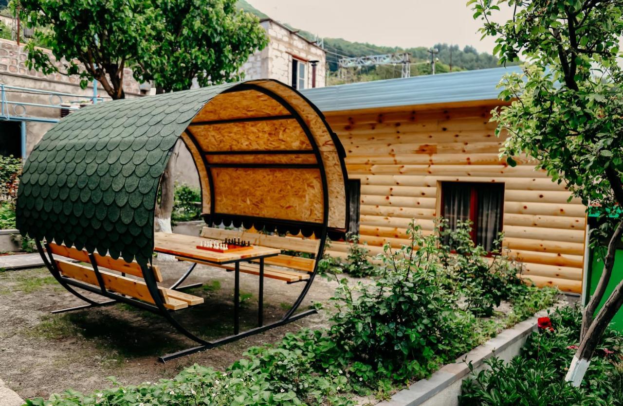 Hayi Tun Guest House Goris Eksteriør billede