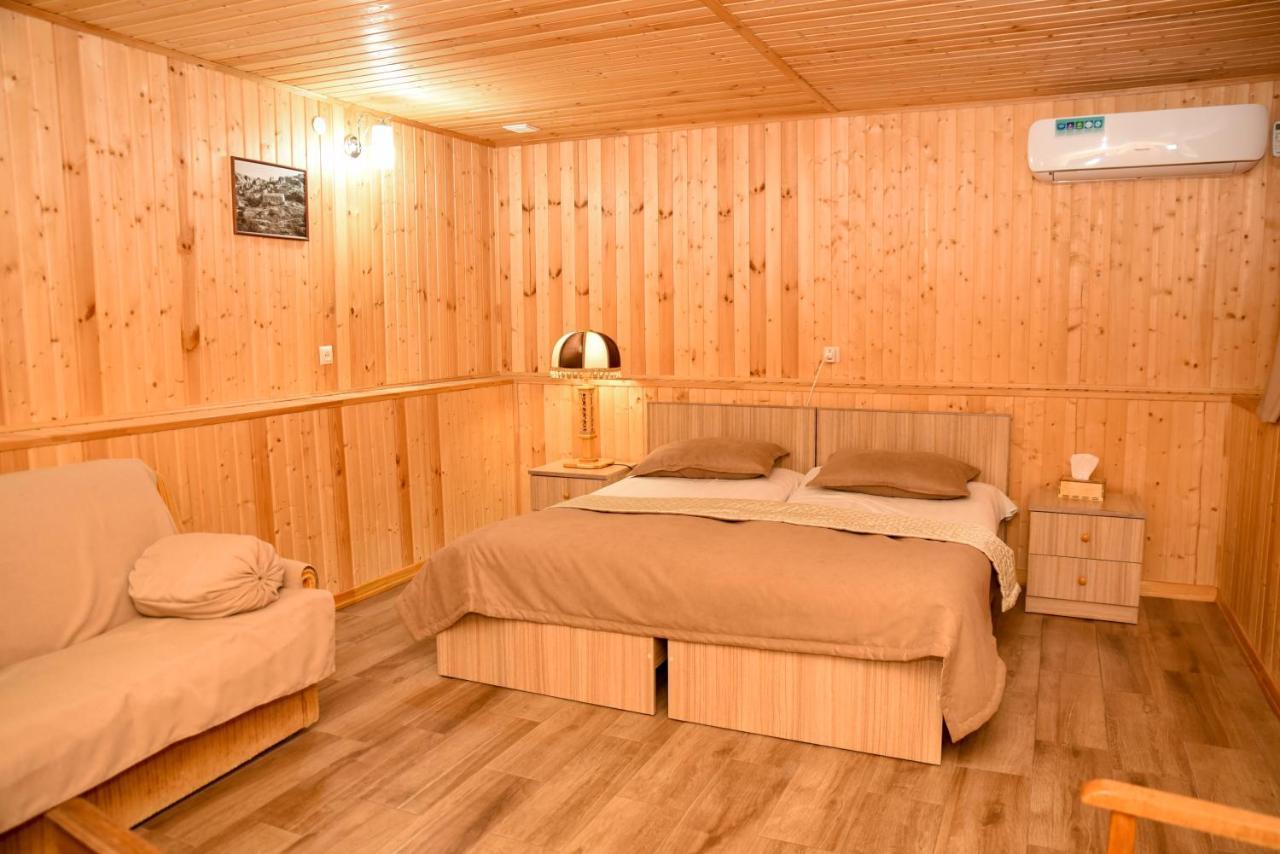 Hayi Tun Guest House Goris Eksteriør billede