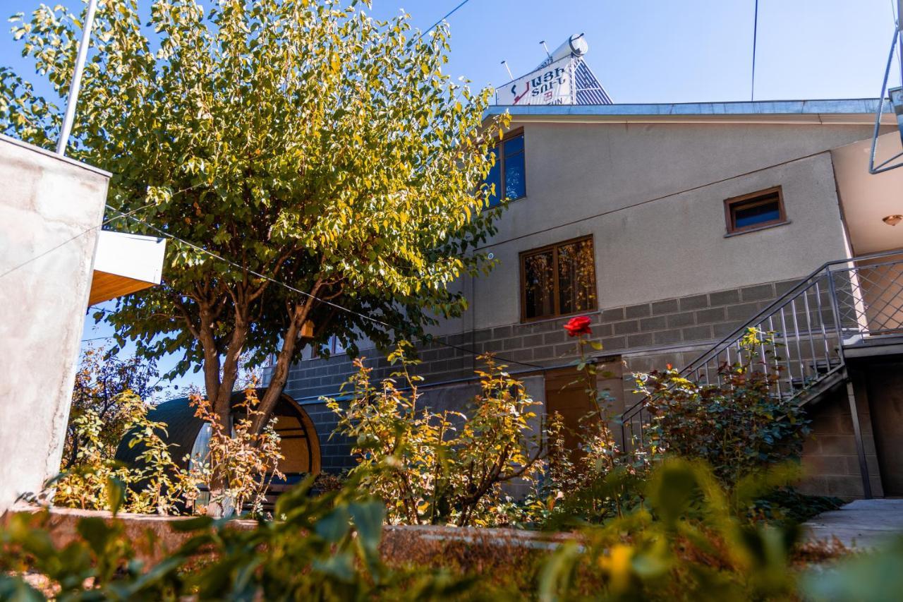 Hayi Tun Guest House Goris Eksteriør billede